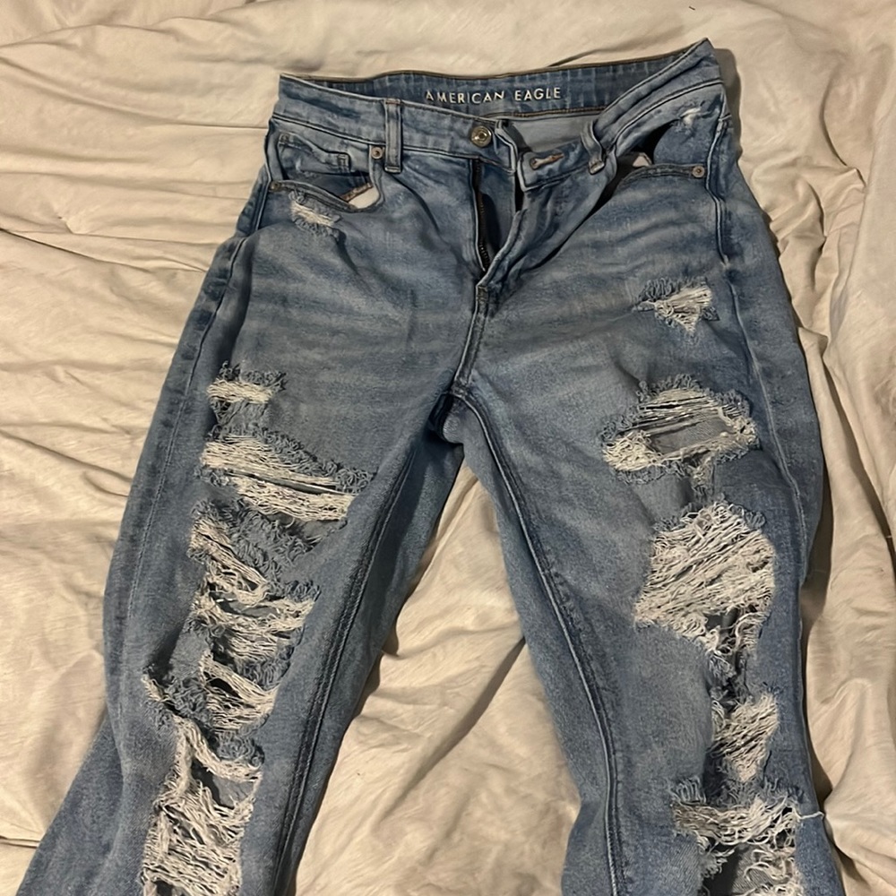 American Eagle Mom Jeans